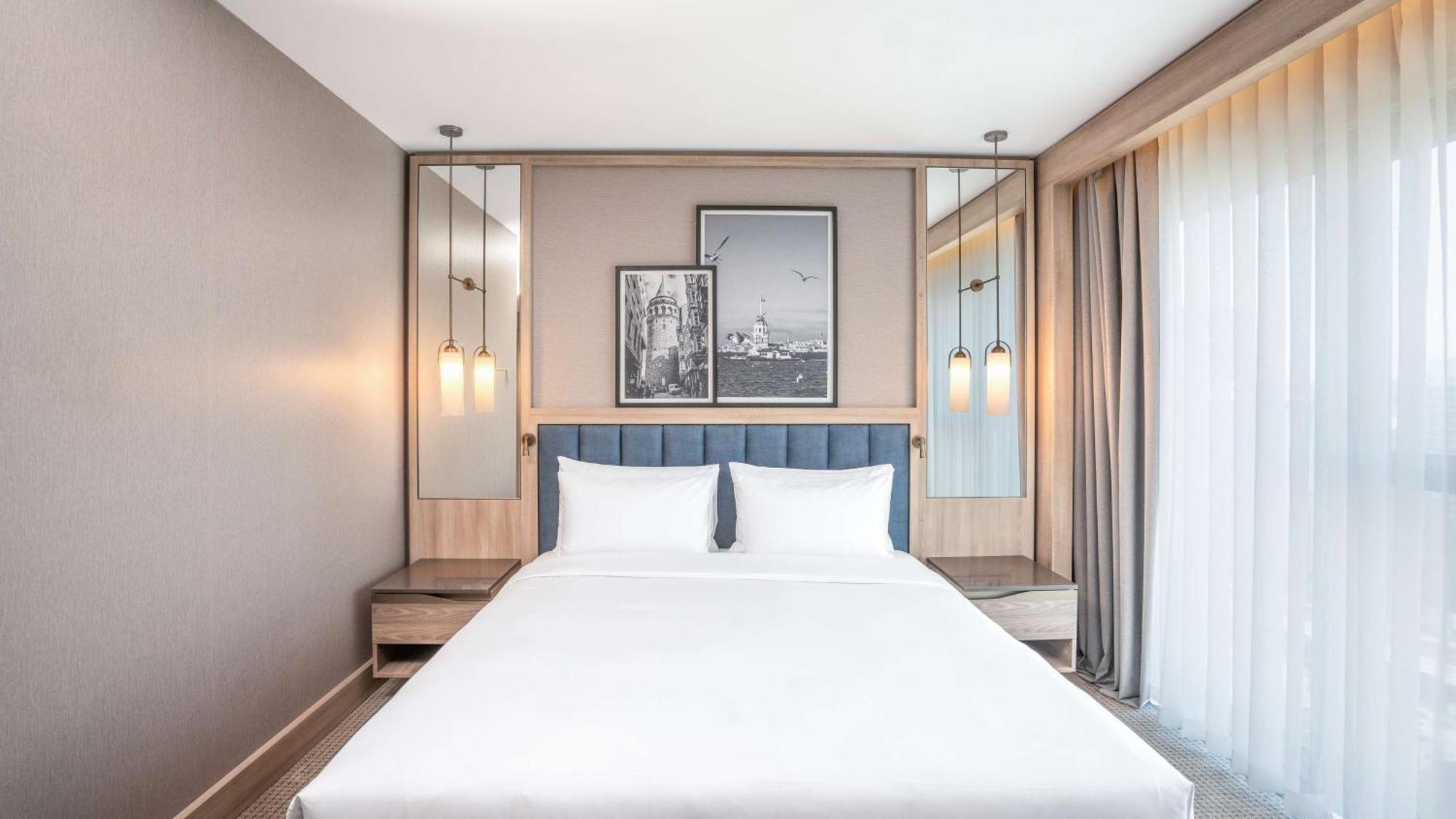Radisson Hotel Istanbul Merter Bagian luar foto