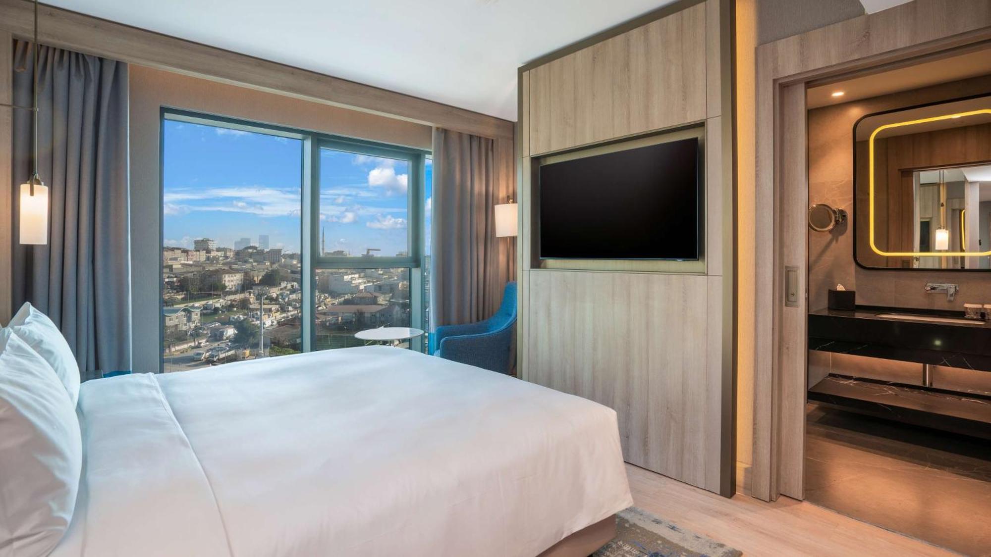 Radisson Hotel Istanbul Merter Bagian luar foto