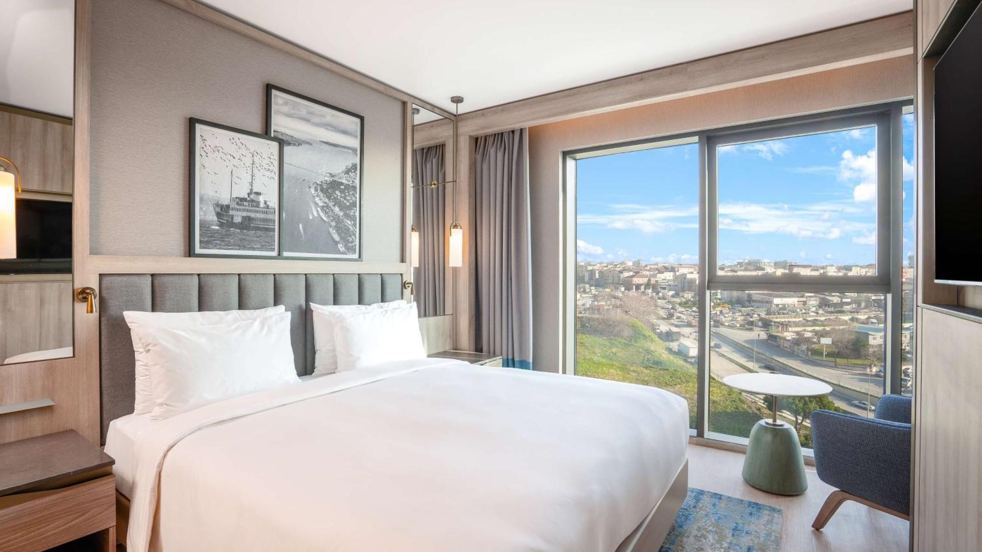 Radisson Hotel Istanbul Merter Bagian luar foto